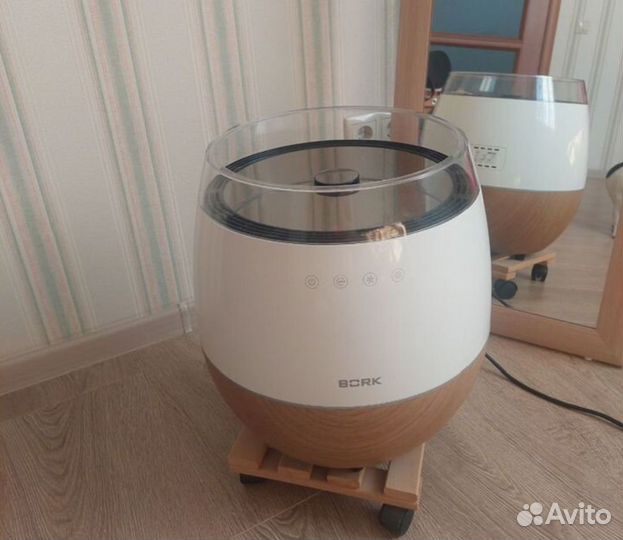 Крутой увлажнитель воздуха bork A801