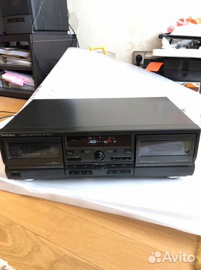 Дека кассетная стерео Techniks RS-TR 373
