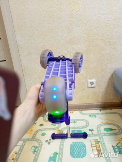 Самокат детский трехколесный