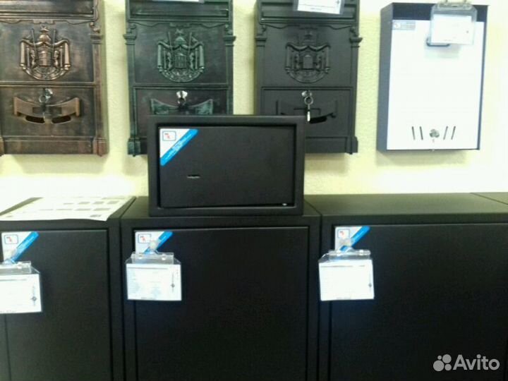 Шкаф пистолетный