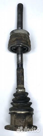 Ниссан PickUp Вал привода передний