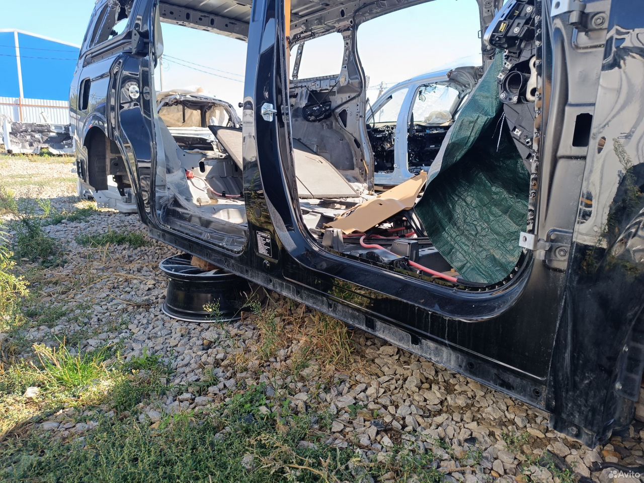 Порог правый стойка двери Voyah Dream Дрим