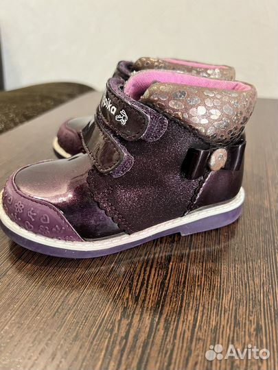 Ботинки на девочку 22 размер