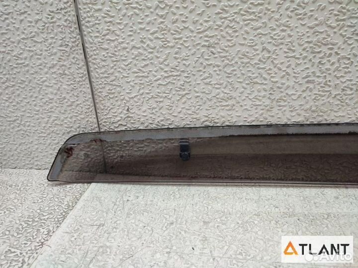 Ветровик задний левый nissan note