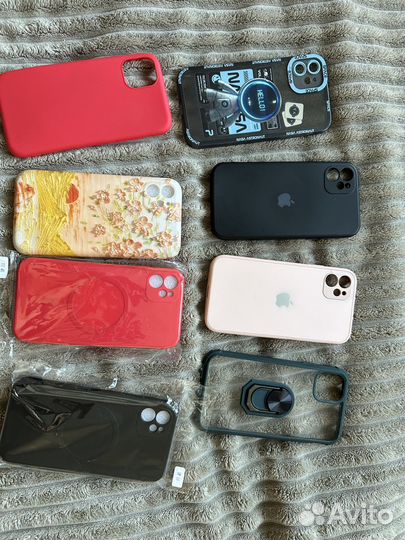Чехлы для iPhone 11