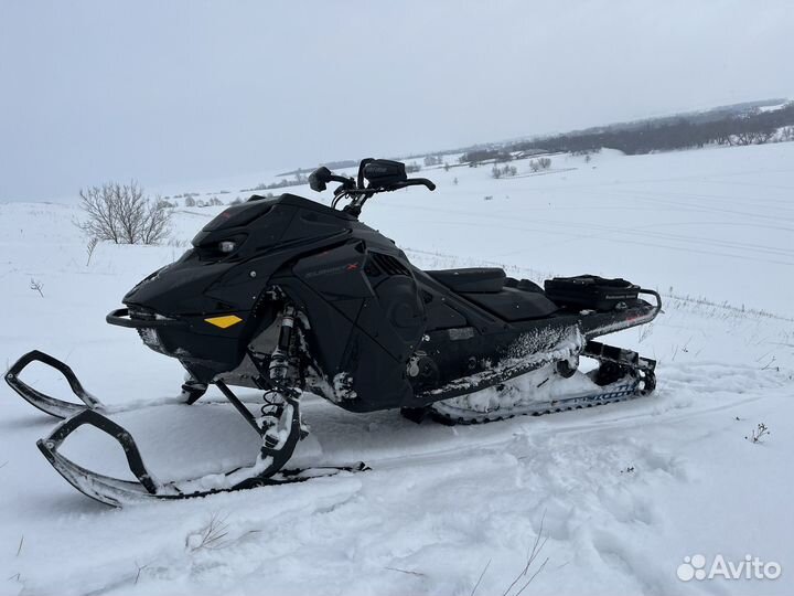 Снегоход BRP Summit X Expert 850turbo G5