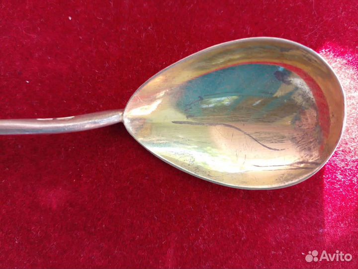 Винтажная серебряная ложка