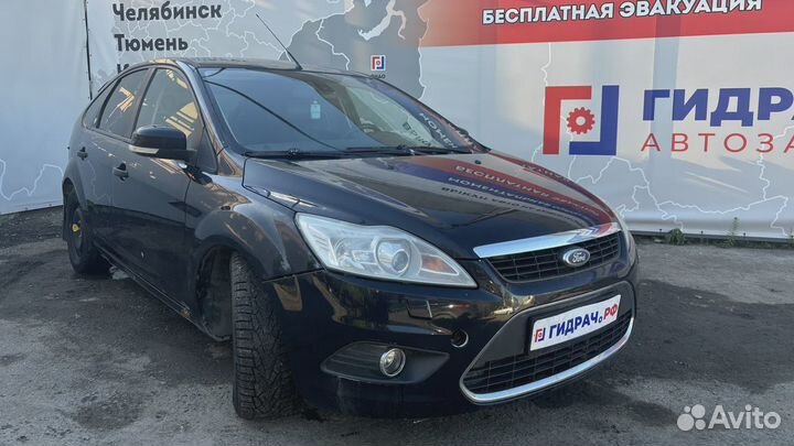 Козырек солнцезащитный левый Ford Focus 2 1700319