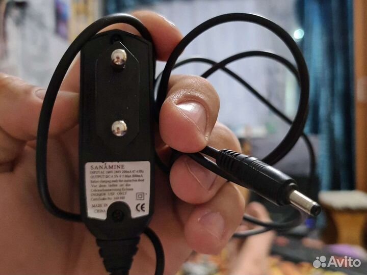 Продаю блок зарядки sanamine