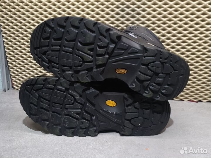 Ботинки Lowa оригинал 42.5