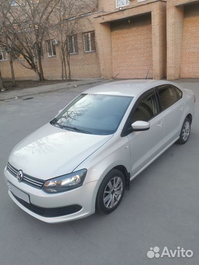 Volkswagen Polo 1.6 AT, 2013, 135 278 км