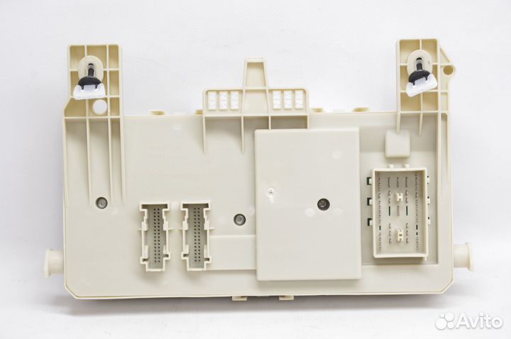 Центральный электр. модуль volvo S40/C70/V50 04-12