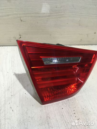 Фонарь задний левый Bmw E90