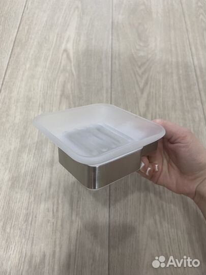 Мыльница и стакан настенные