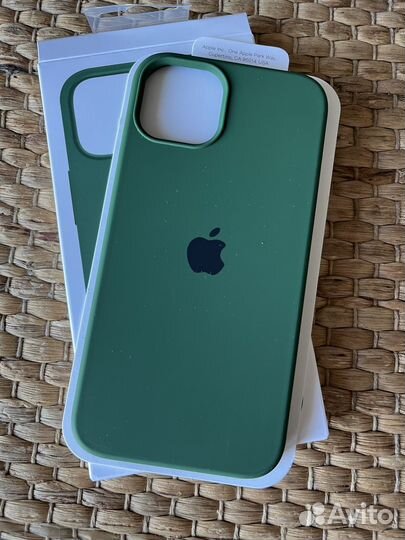 Чехол на iPhone 13 с magsafe