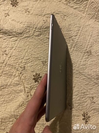 iPad 5 32gb+Коробка,документы