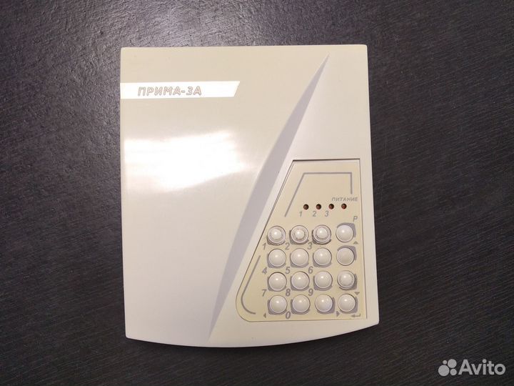 Приемно-контрольный прибор 