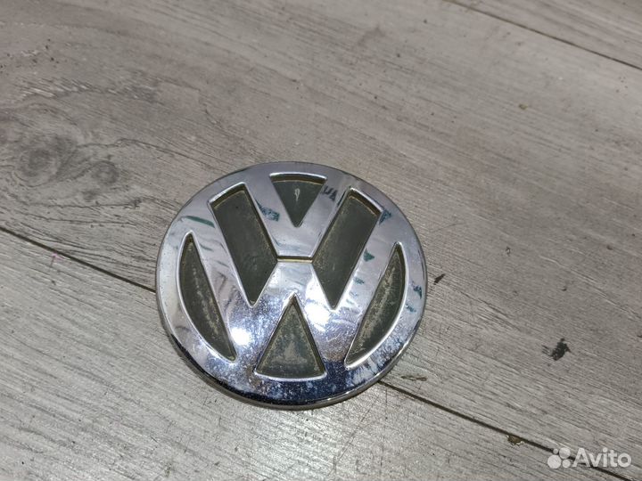 Эмблема на крышка багажника для VW Passat B5+