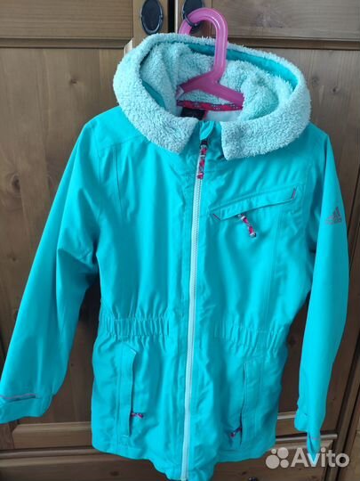 Куртки, комбинезон, плащ для девочек