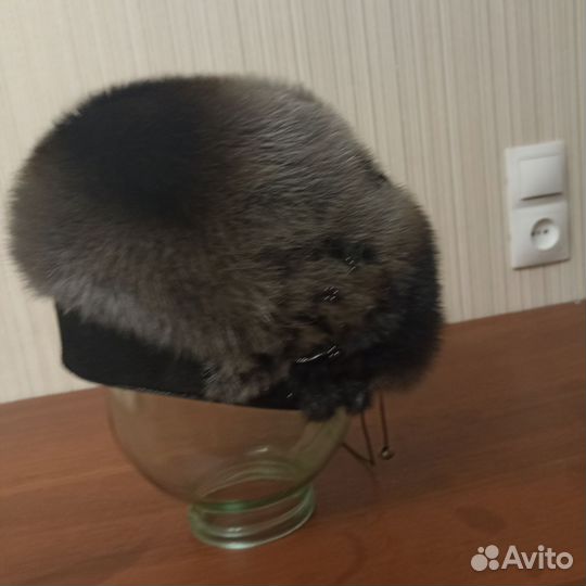 Берет норковый размер54-56