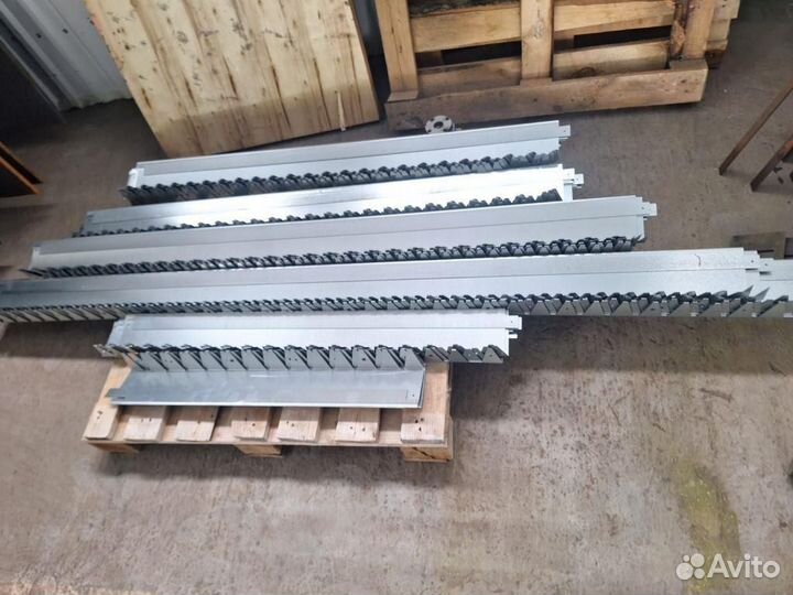 Металлический бордюр 1200*110*70*1,5