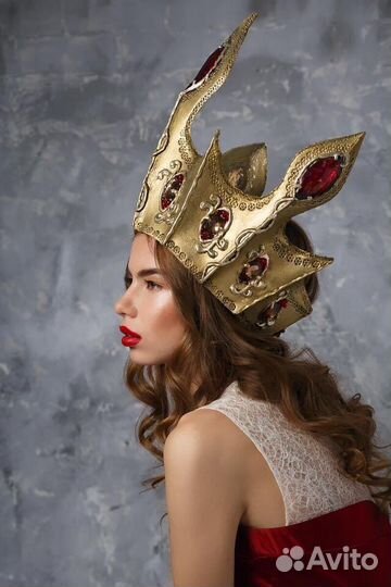 Бутафория, костюмы, аксессуары