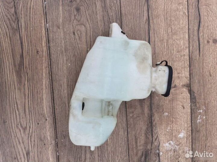 Бачок омывающей жидкости Renault Kangoo 1.4