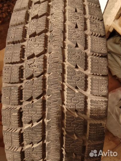 Koryo Winter K611 225/75 R15