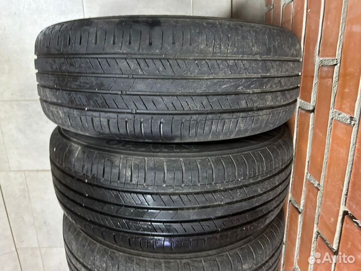 Kumho Solus HS63 205/60 R16 96H