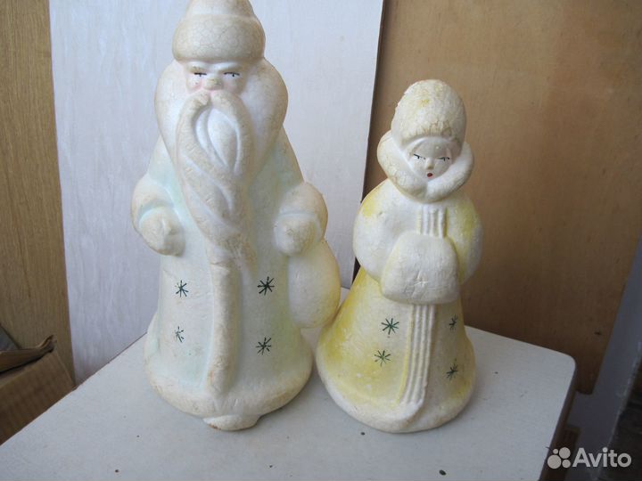 Дед Мороз и Снегурочка под елку