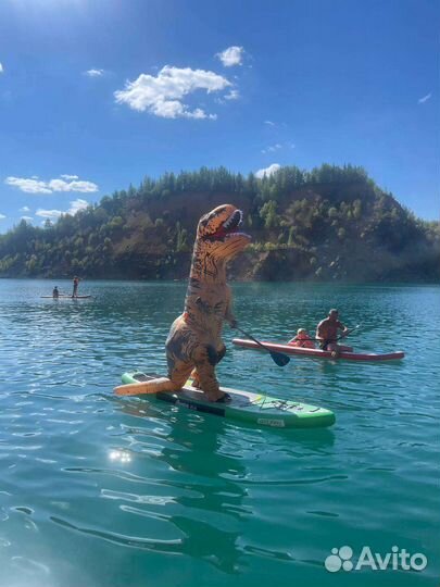 Надувной костюм динозавра