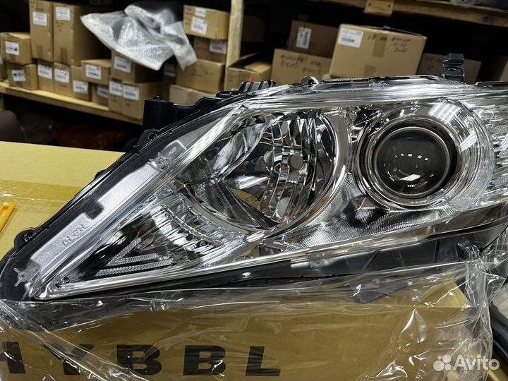 Фара Toyota camry VX50 xenon