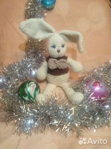 Вязаная игрушка ручной работы заяц Стёпа