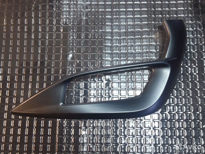 Накладка птф Geely Atlas