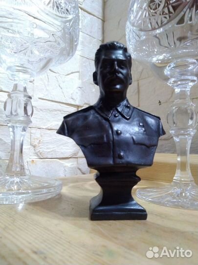 Бюст сталина бронза