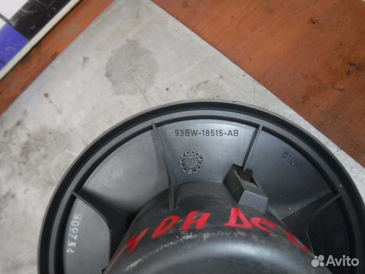 Моторчик отопителя Ford Mondeo 2 1.6 1997