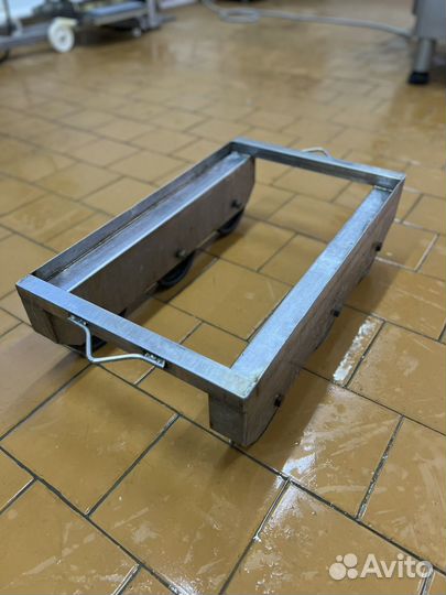 Тележка для колбасного ящика