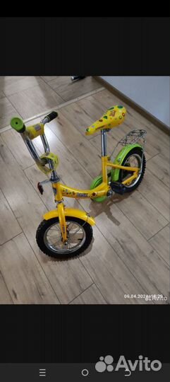 Детский трехколесный велосипед бу