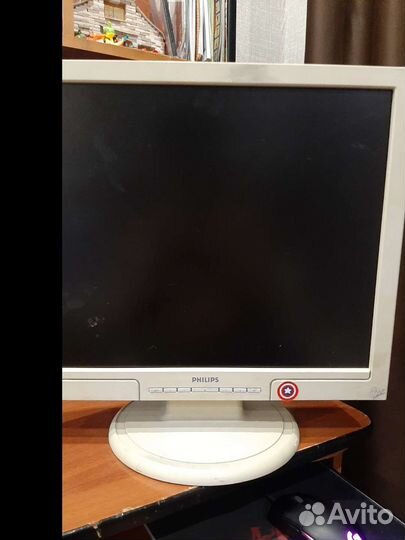 Монитор Philips