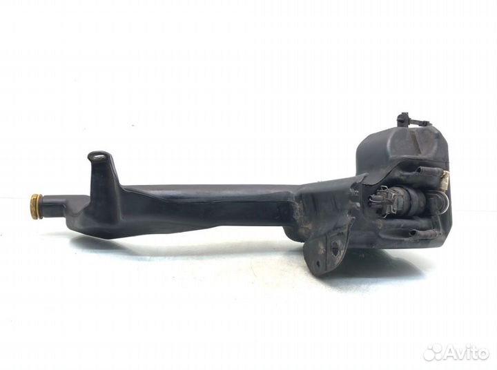 Бачок омывателя Opel Zafira B 1.7 cdti 2014