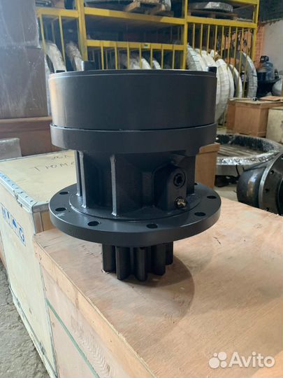 Редуктор поворота doosan DX140