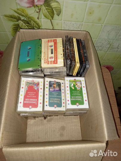 Аудио кассеты с записью