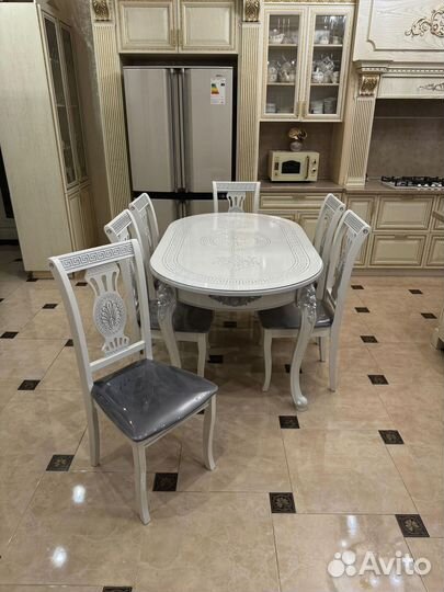 Стол в гостиную \ оплата при получении