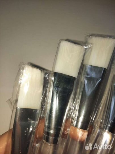 Новый набор кистей- аппликаторов