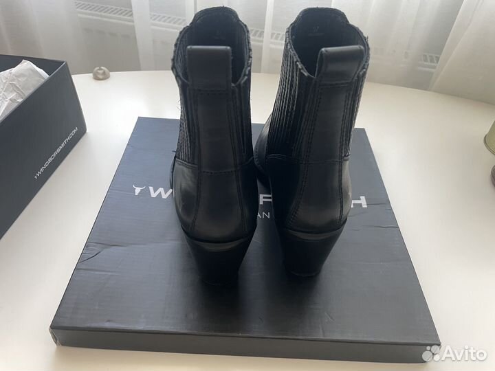 Ботинки казаки Windsor smith