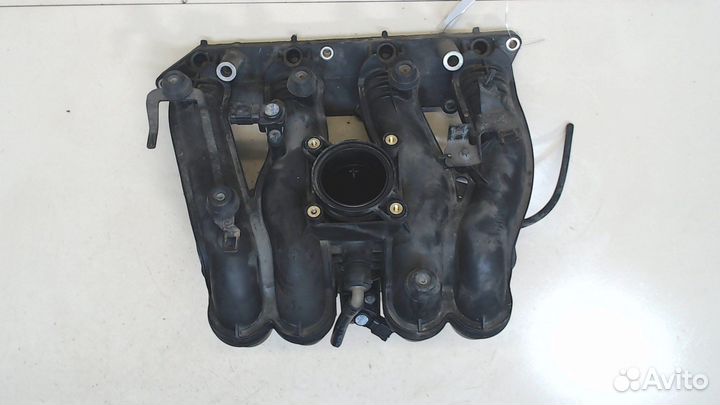 Коллектор впускной Mercedes C W203, 2002