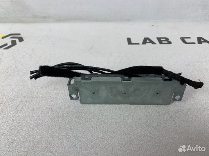 Усилитель антенный Audi A5 8T cala 3.2 FSI 2009