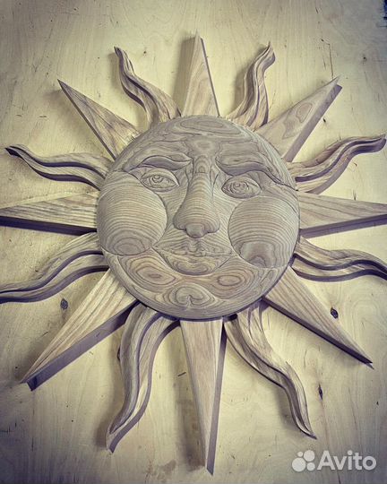 Панно из дерева