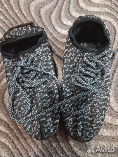 Кроссовки
