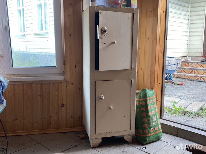 Сейф металлический железный бу